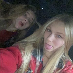 Meet your Posher, Katelyn